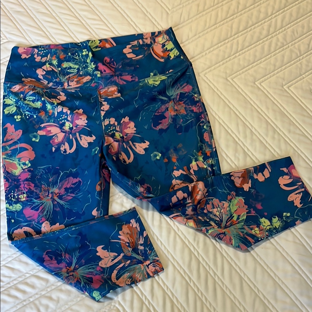 Floral Capri Leggings